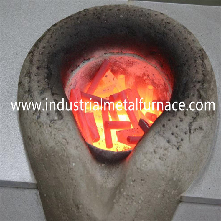 20KHZ Silver Tilting Crucible Induction Industrial Metal Melting Furnace 15 To 160 KW