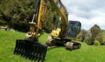 Steel Casting Mini Digger Rake Bucket , Excavator Scoop Rake For Cat320 PC200