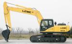 Hydraulic 27.3t Construction Earth Moving Equipment With 5.9L Displacement