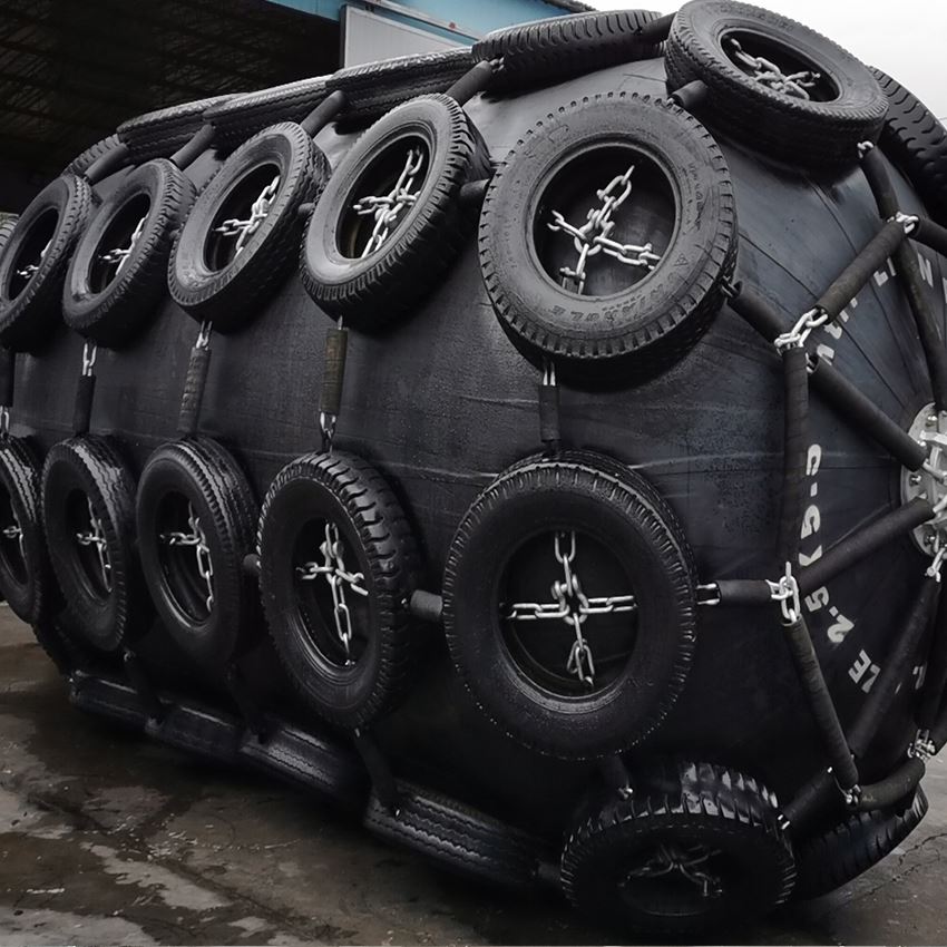 rubber fenders ship