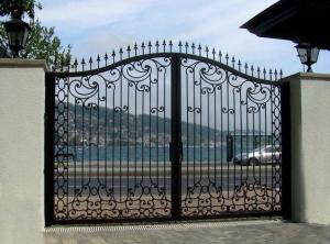 Quality Spanish Wrought Iron Double Driveway Gates Highway Anti Corrosion wholesale