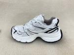 Lace Up Women Comfort Sneakers OEM ODM White And Black Sneakers