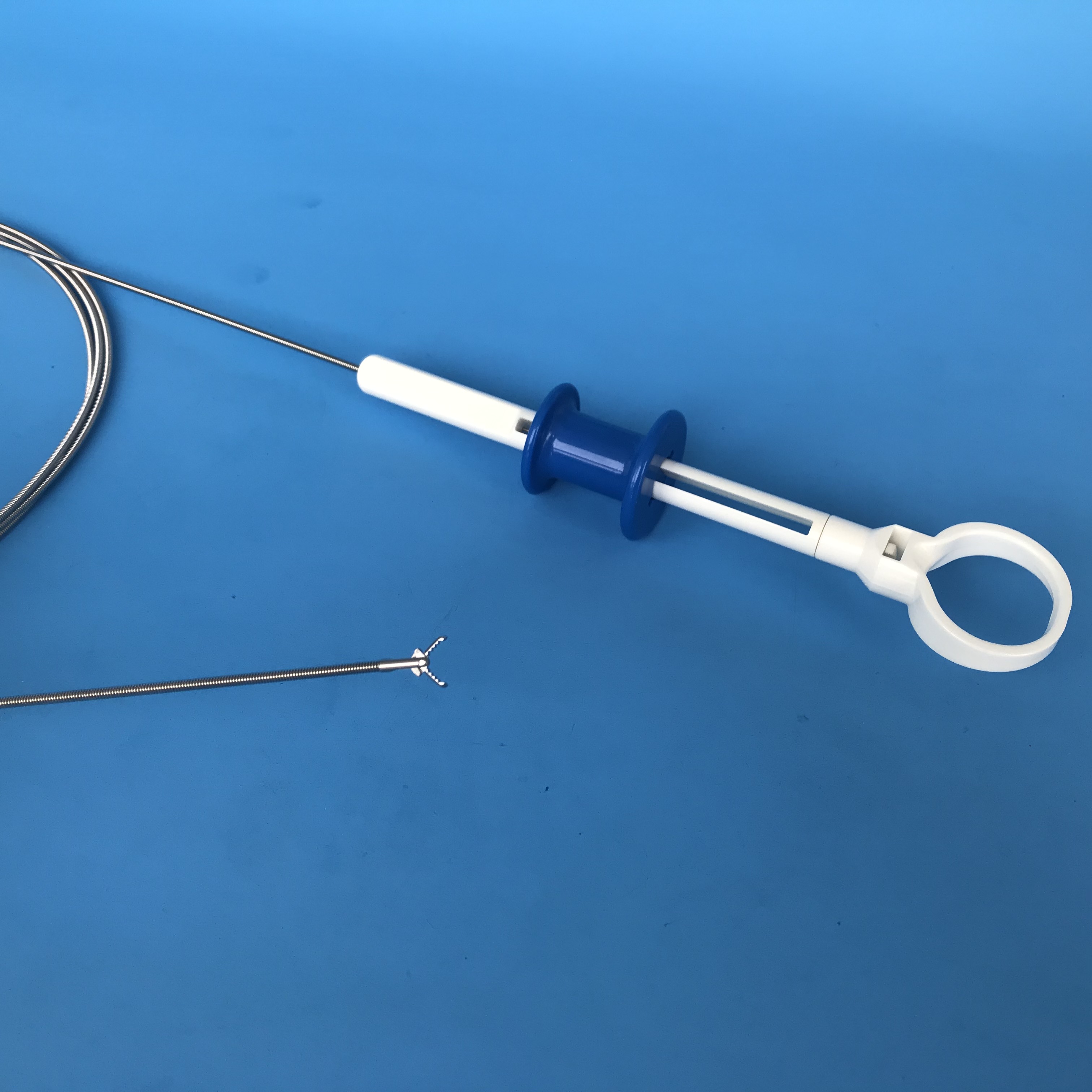 2300 mm Disposable Grasping Forceps with CE and ISO certificate