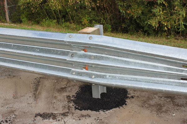 Hot Dipped Galvanized Highway Safety 3 To 2 Two To Be Three Guardrail for Roadway Sale