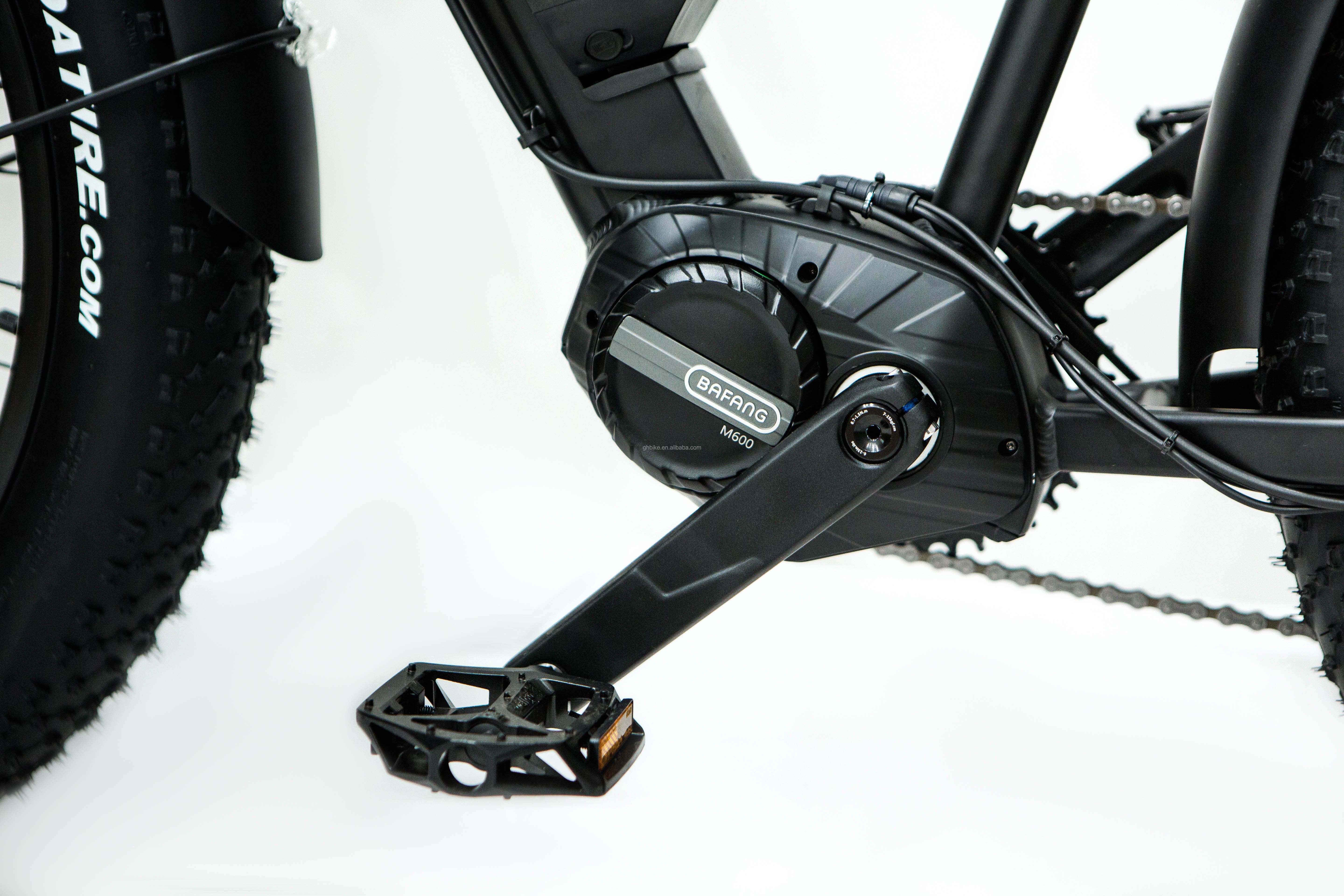 500watt 17AH Battery 8Fun Middle Motor M600 26" 4.0 Snow Tire Electric Mountain Bike