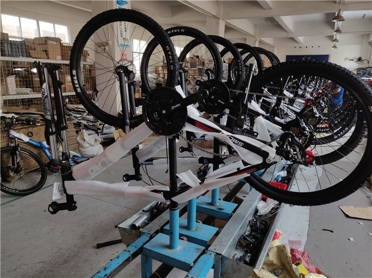 K820 26 Inch Electric Mountain Bike , 40km/H E Bike Mtb Full Suspension