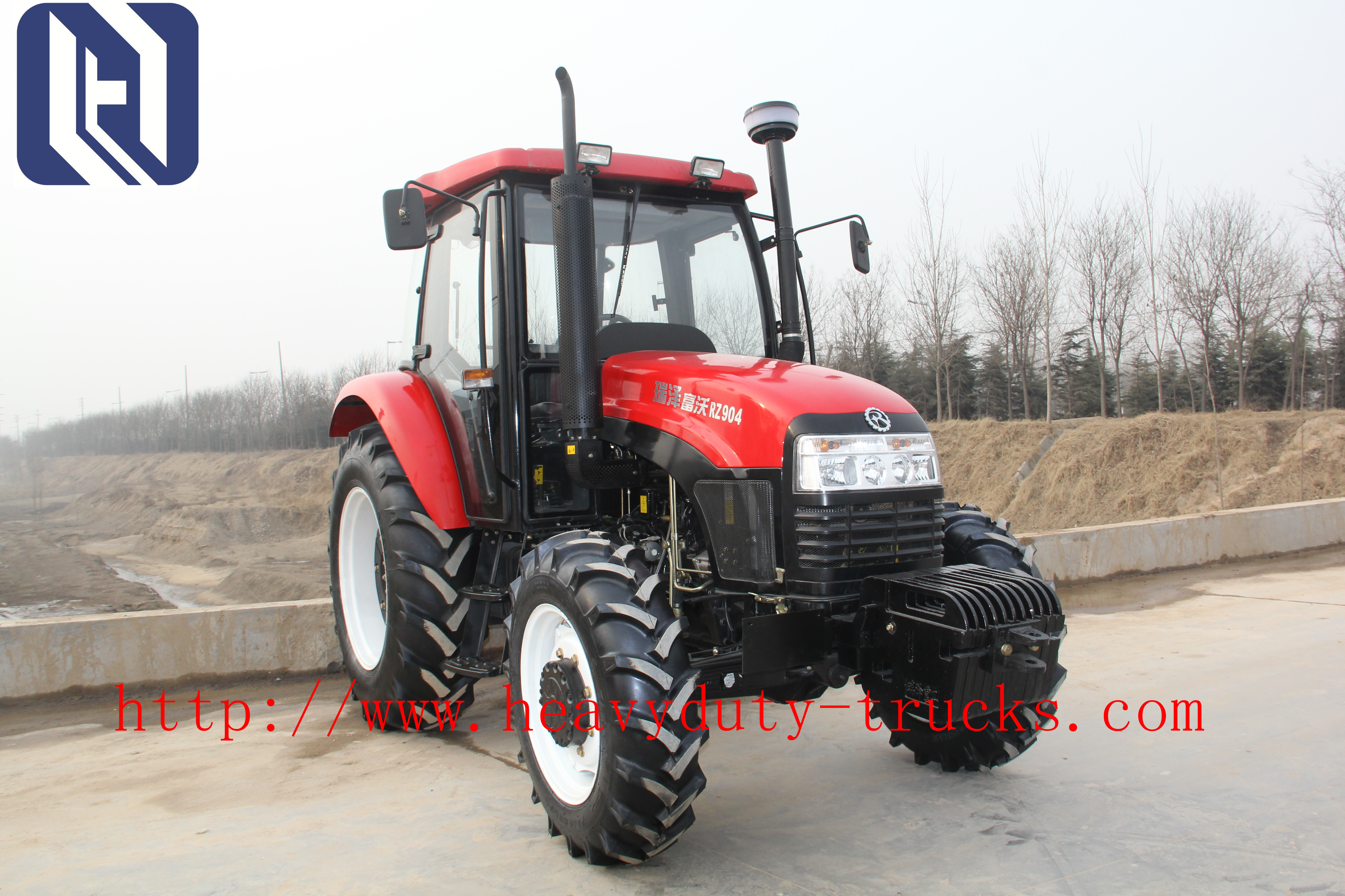 LF1504 Farm Tractor 110KW Towing Power 34KN, Operating Weight 6480kgs Farm Using Condition