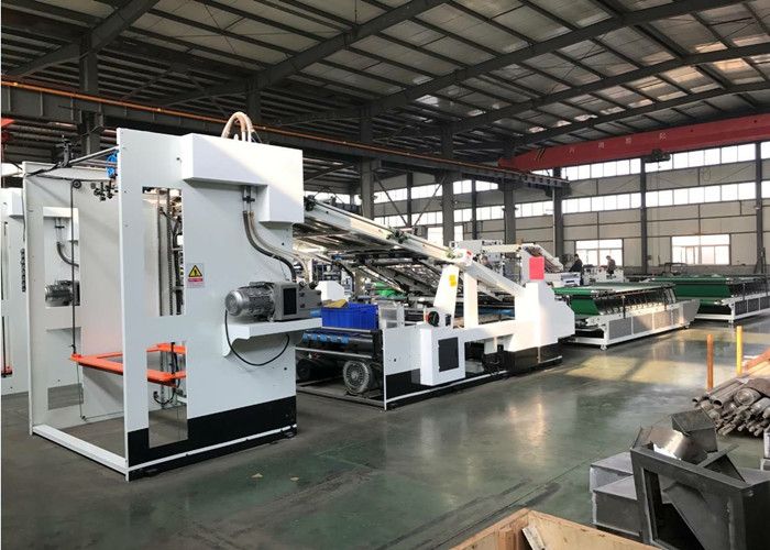Multiple Layers Corrugated Laminator Machine , Cardboard Box Manufacturing Machine
