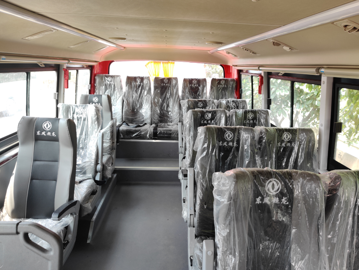 Highway Bus The Exclusive Model Euro 4 Emission Standard 10-19 kW/HP Engine Power