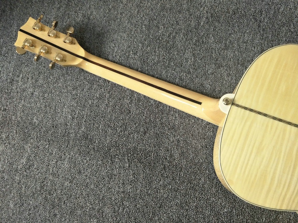 Left hand Acoustic Guitar 43 inches SJ200 Maple Acoustic Guitar Back / Side Tiger Stripes