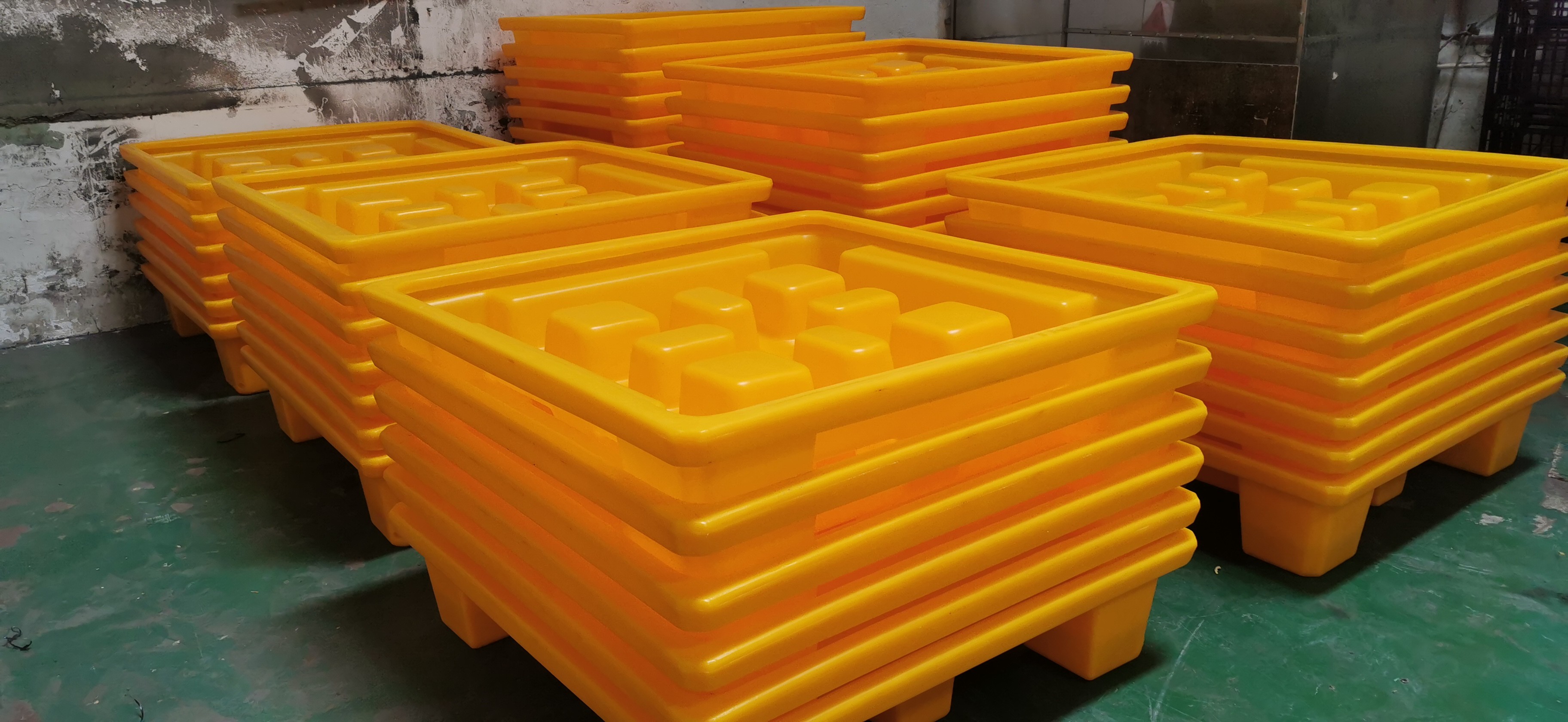 Customized High Density Polyethylene Pallets Eco Friendly and Customizable