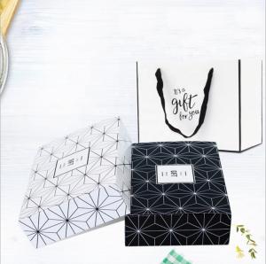 Quality ECO - Friendly Printing Paper Cookie Boxes Bright And Beautiful Colors wholesale