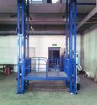Simple cargo hydraulic pressure lifting platform