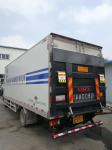 Double Cantilever Steel Platform Tailgate Lift With 1500Kg Loading Capacity 24V
