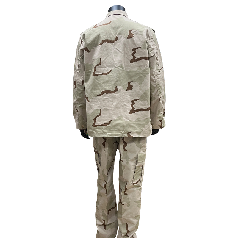 Customizable and Durable ACU Three-Color Desert Color System for Outdoor Adventures