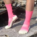 Knitted Elite Sports Football Lattice Pattern Socks for Summer Season Performanc