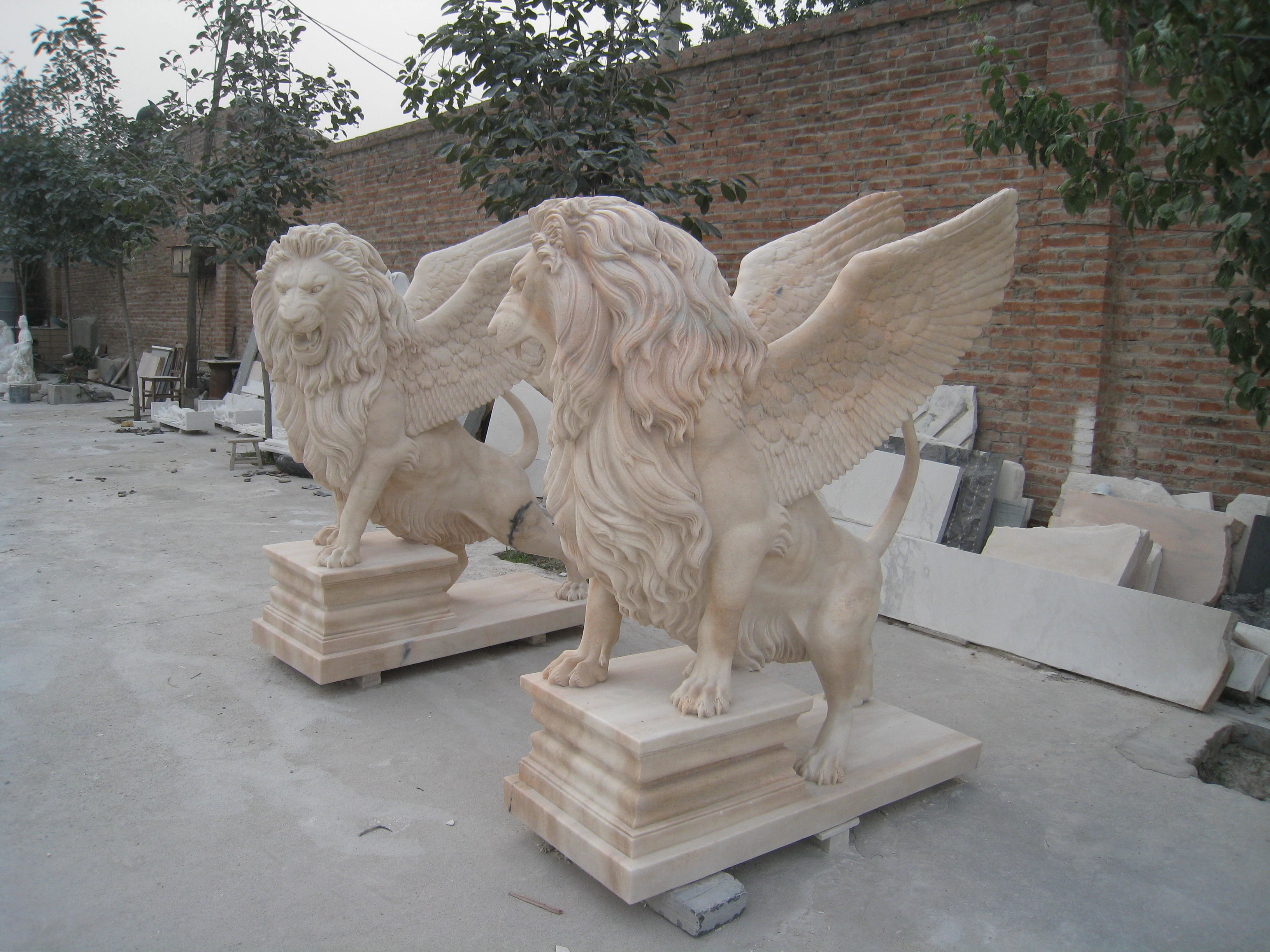 Black Outdoor 120cm Lion Statue With Ball Stone Carving Sculpture