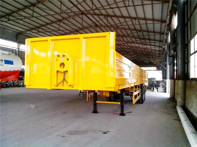 15m Long Side Wall Semi Trailer For Goods Delivery Fence Height 600mm To 1800mm