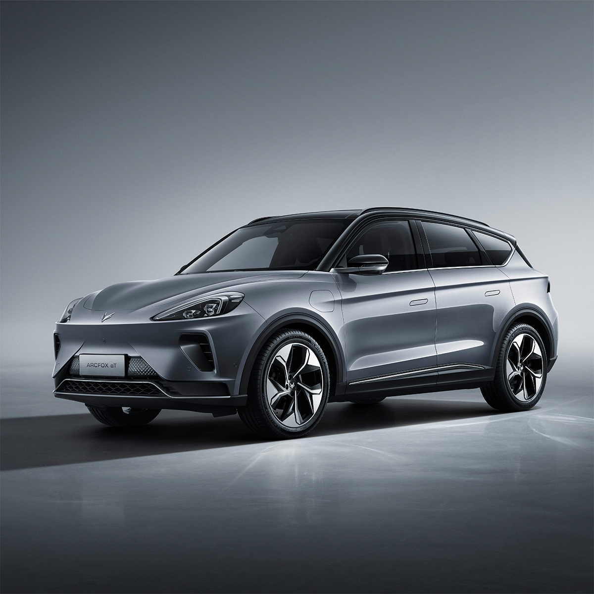 Electric Car Four Drive SUV Arcfox Alpha T S 20.3inch 4k Screen Ev Vehicle WHEELBASE 2915mm Normal Charging Time 11.5h