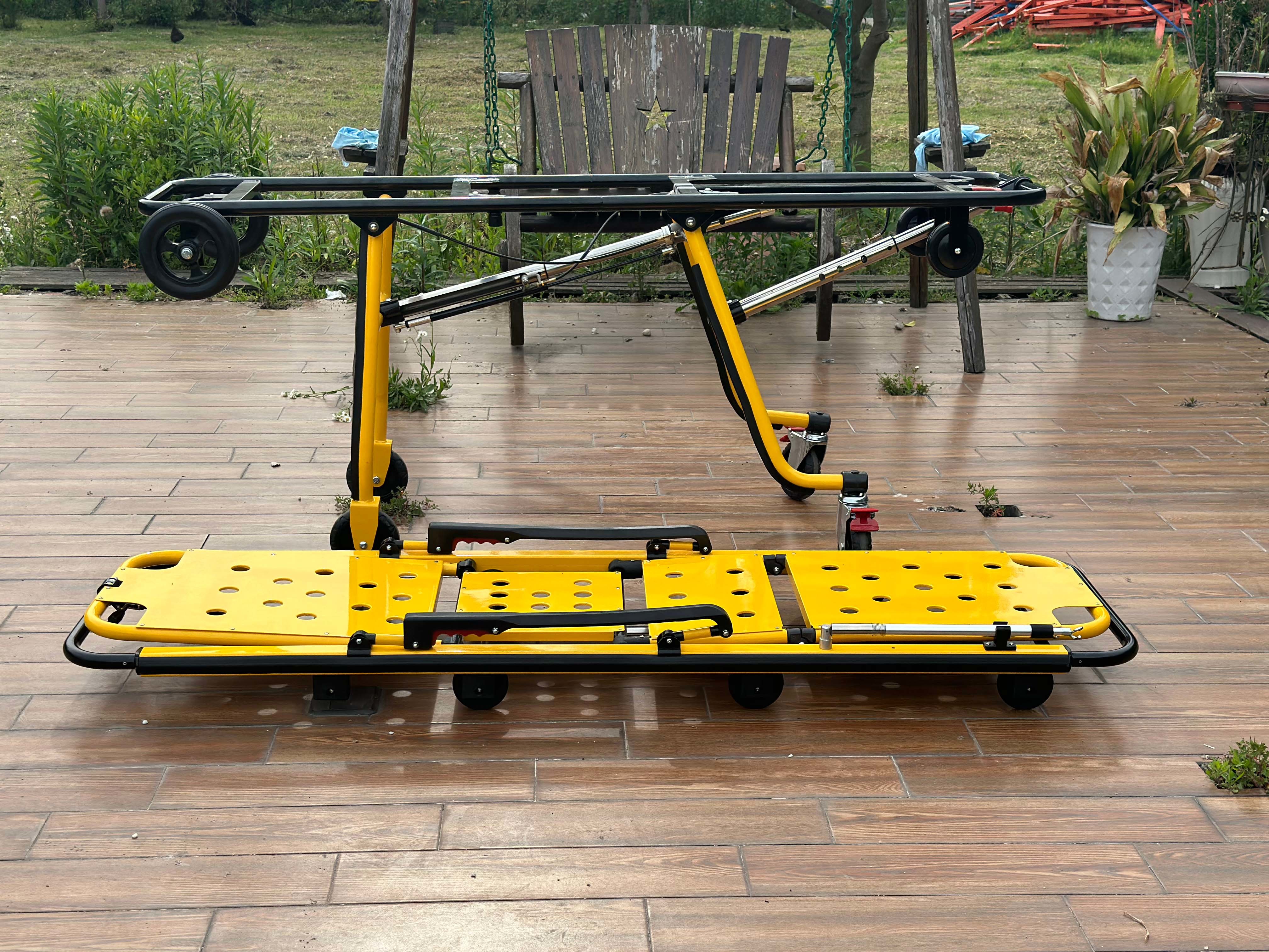 Thickened Aluminum Alloy Ambulance First Aid Stretcher With Folding Leg Mechanical Structure Height Adjustment Leg And Back Adjustment