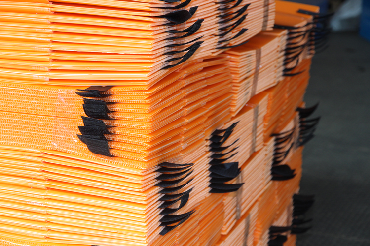 Food Packaging Corrugated Plastic Shipping Boxes For Fruit Cold Storage Transportation