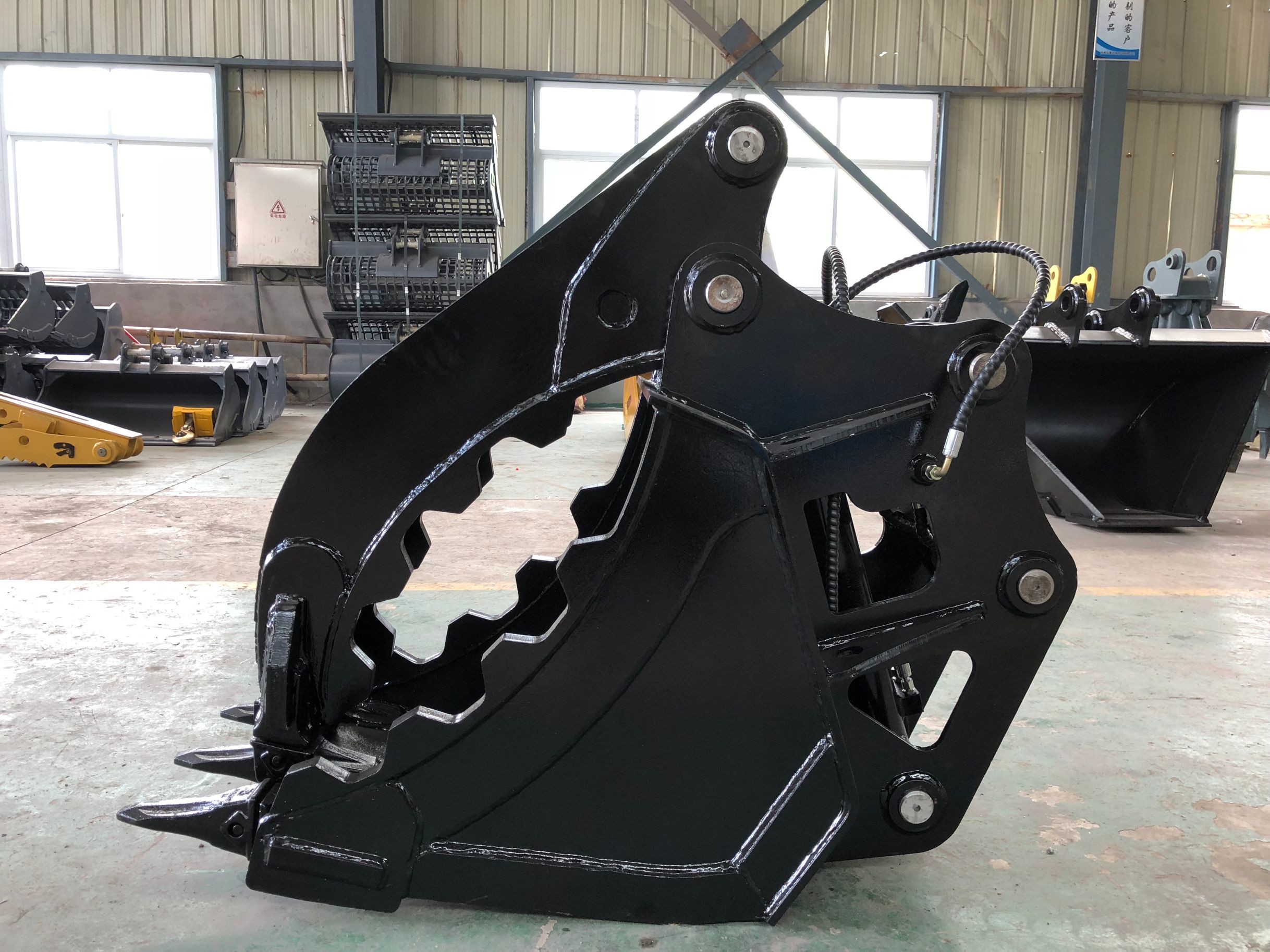 Mechanical Excavator Thumb Bucket Q355B Reinforced Multi Functional