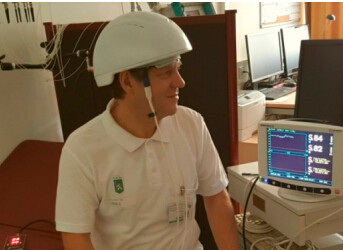 Biomagnetic Health Analyzer Machine Brain Stimulation Stroke Recovery 810nm Helmet