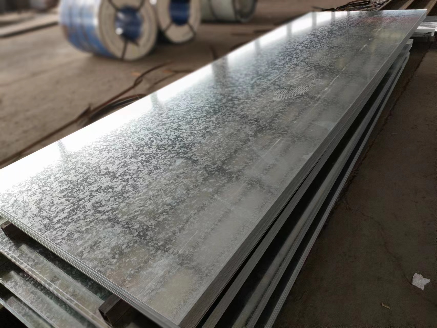 Z180 Z275 Galvanized Steel Sheet Mill Edge Minimum Spangle ISO Certificate