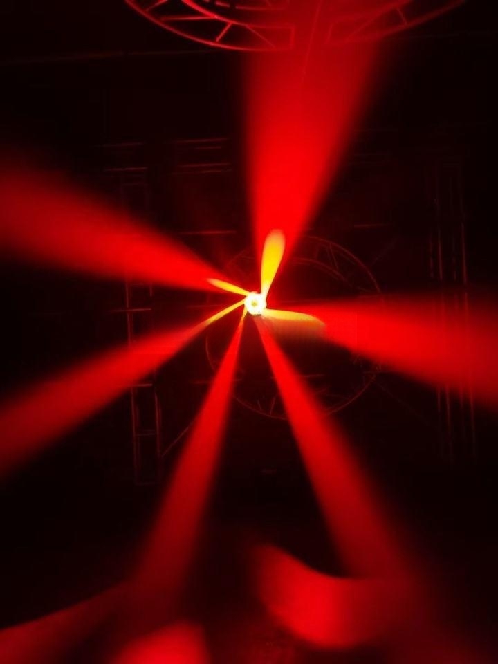 Project Installation 300w Moving Head RGBW 4in1 Wash Effect LED Lights for Wedding Stage