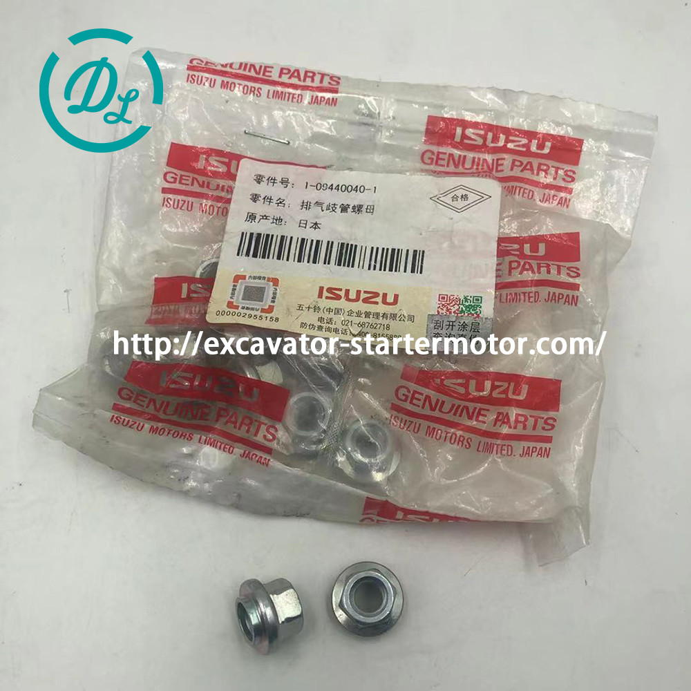 1-09440040-1 Engine Parts Exhaust Manifold Screw Nut 1094400401