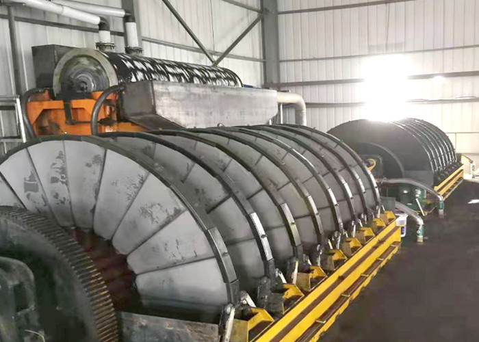 Vertical Rotary Disc Filter Polypropylene Sludge Disk Filter Wastewater Treatment