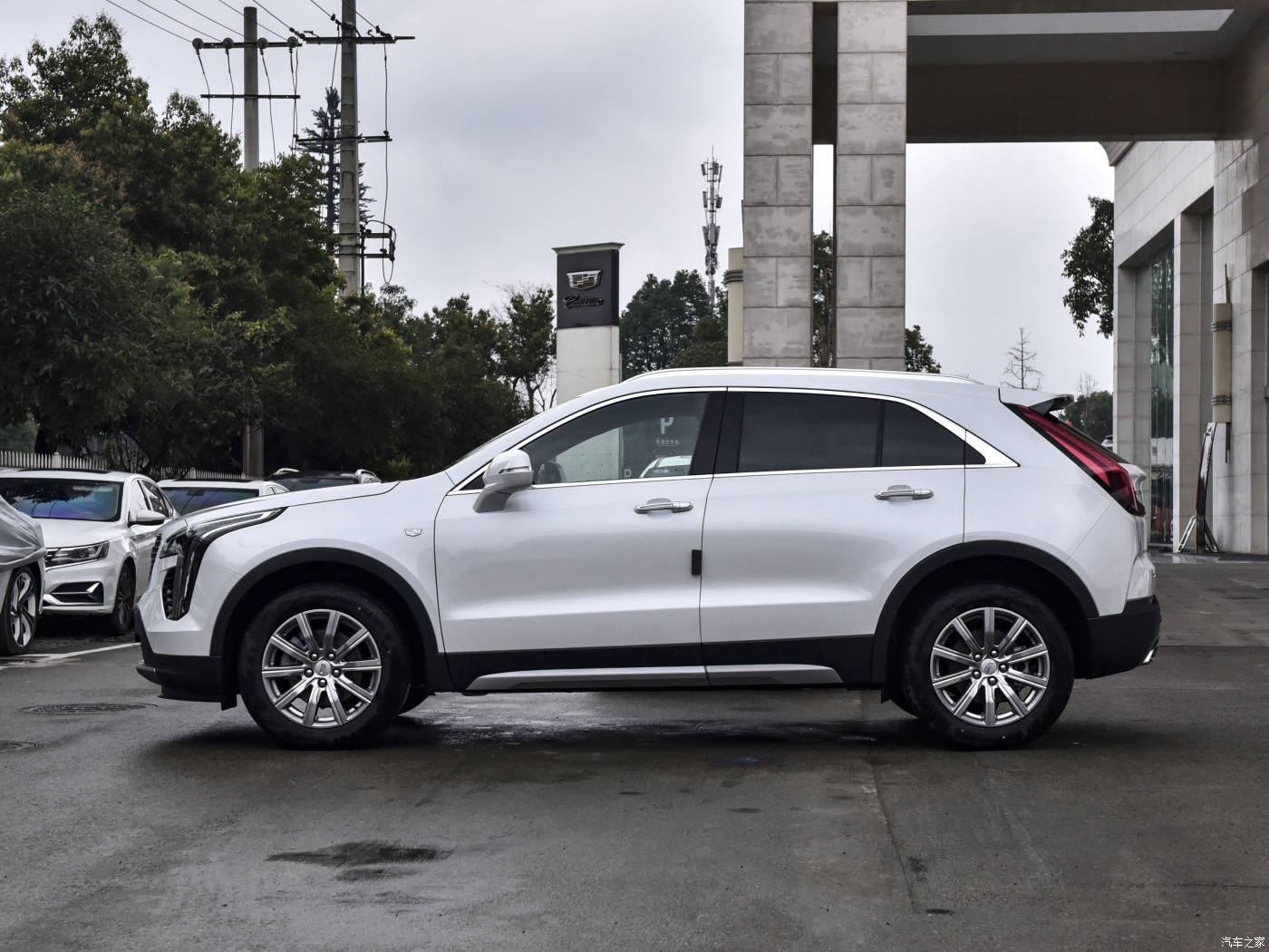 Cadillac XT4 2022 28T 2WD Zungui Compact SUV Gasoline+48V Light Hybrid