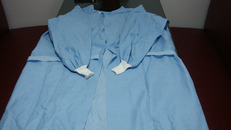 EO Sterile 35g 45g Disposable Surgical Gowns Anti Bacteria Infection