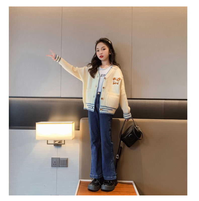 Autumn Winter Embroidery Trendy Children Clothing Girls Korean Apricot Knitted Cardigan Coat