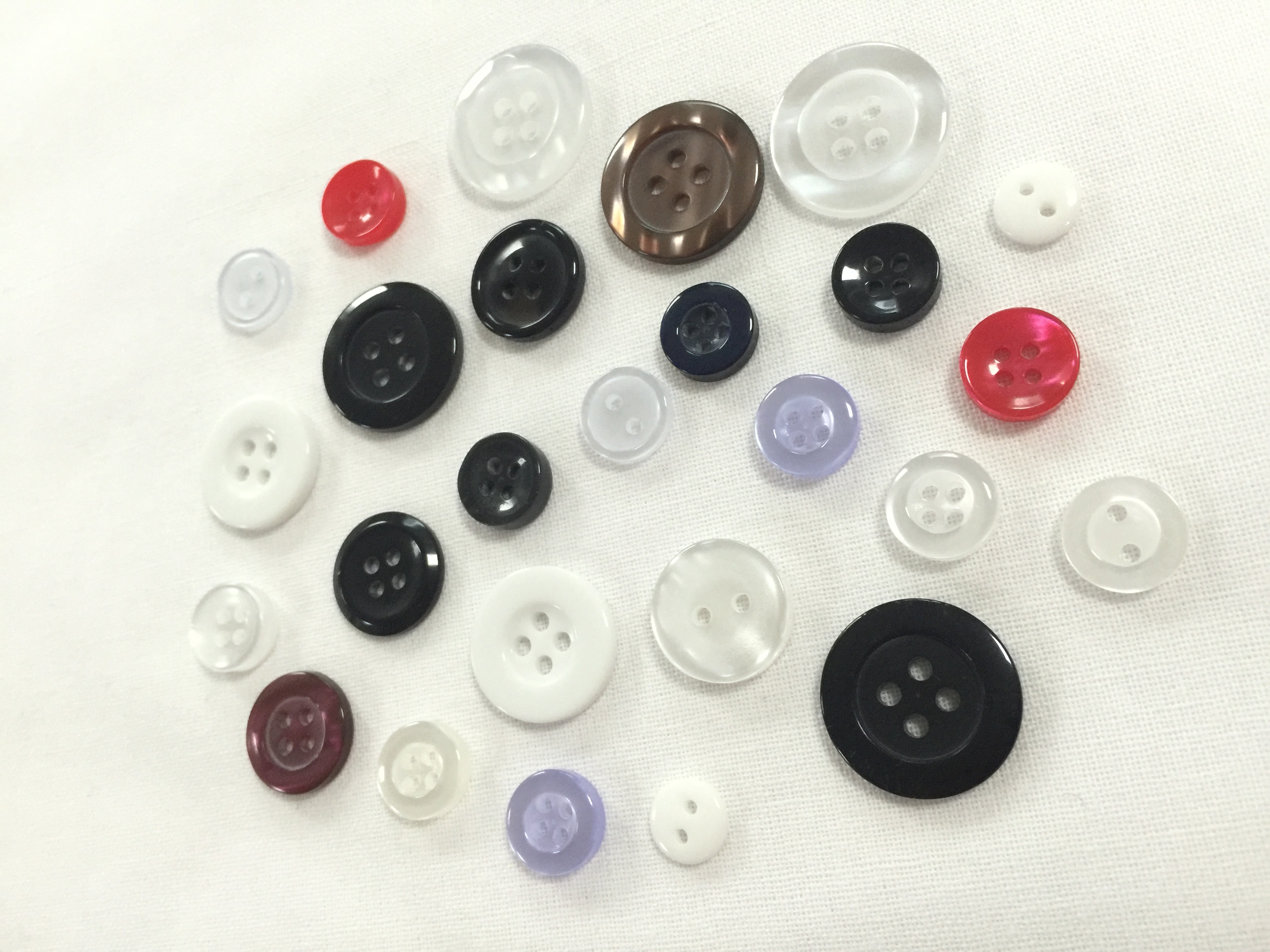 wholesale factory 18L 20L 24L 28L 34L big size plastic ABS coat button combine plastic button