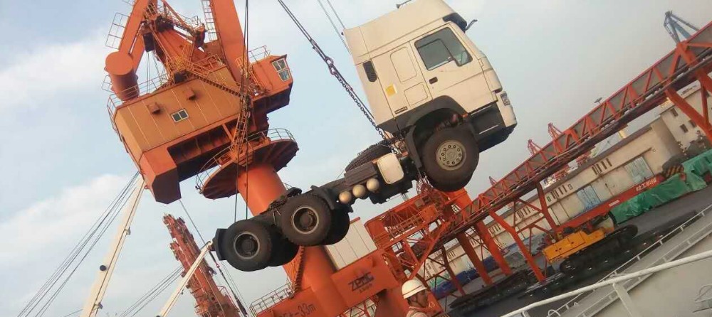 SINOTRUK CNHTC HOWO A7 6x4 30 tons Tipper Dump trucks For Sale
