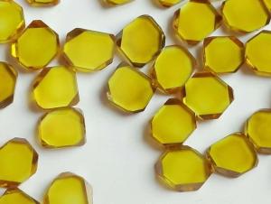 Quality Yellow Color HPHT Single Crystalline Diamond High Purity Synthetic Diamond Type wholesale