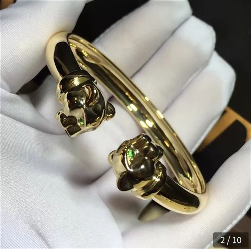 C Cheetah bracelet - showing the charm of courage, naughty or docile .18K gold jewelry factory shafle garnet, Onyx