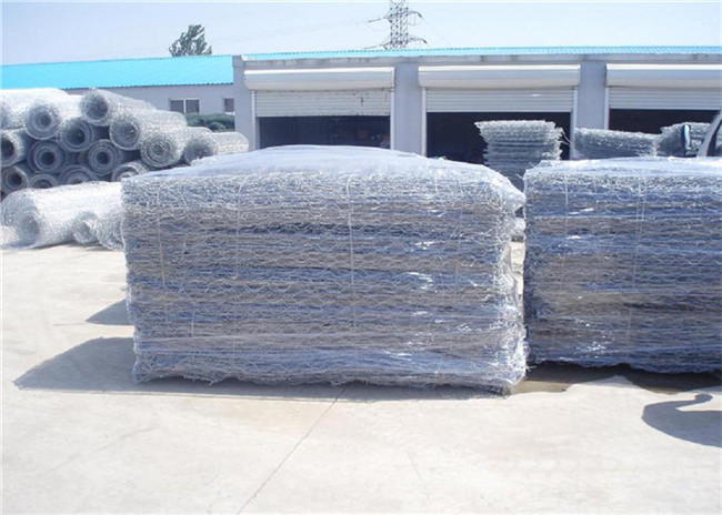 3.7mm Wire Diameter Pvc Coated Galvanized Gabion Box Water And Soil Protection