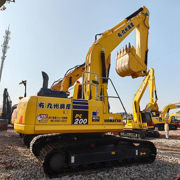 110kw 2000rpm Used Komatsu Excavators Komatsu Pc200 8 20000kg Earth Moving