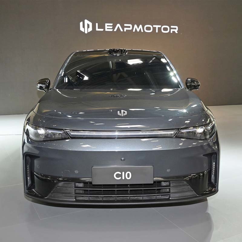 Leapmotor C10 Single Motor Rear Drive Extend Range 231 HP Luxury Auto Midsize SUV Pure Electric Vehicle