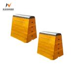 Waterproof Solid Wood Gymnastic Vaulting Horse Equipment for 5 Sections Vauting
