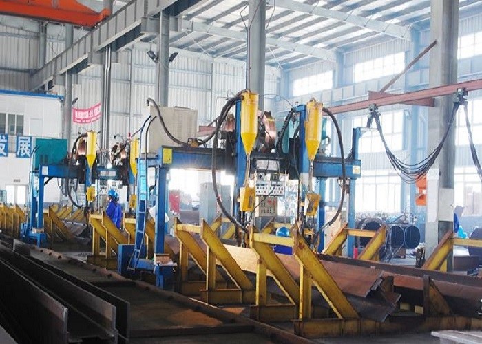 Large Span Steel Structure Warehouse Prefabricated Q345B / Q420B Material