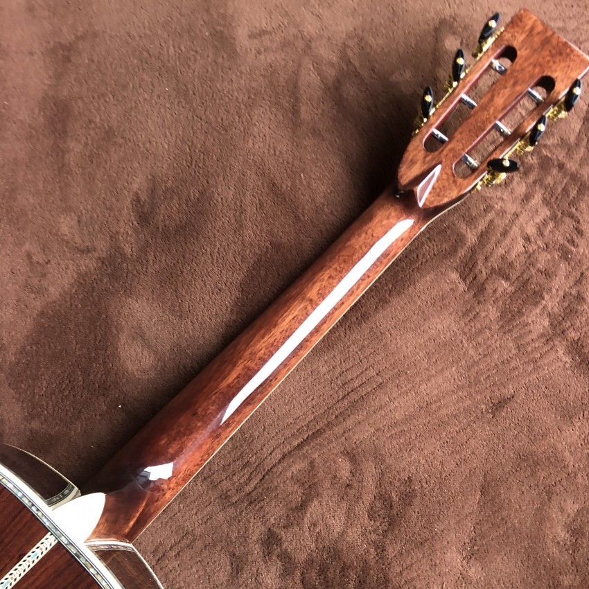 Custom OO42 Classic Headstock Acoustic Guitar Solid Cedar Top Real Abalone Acoustic Guitar