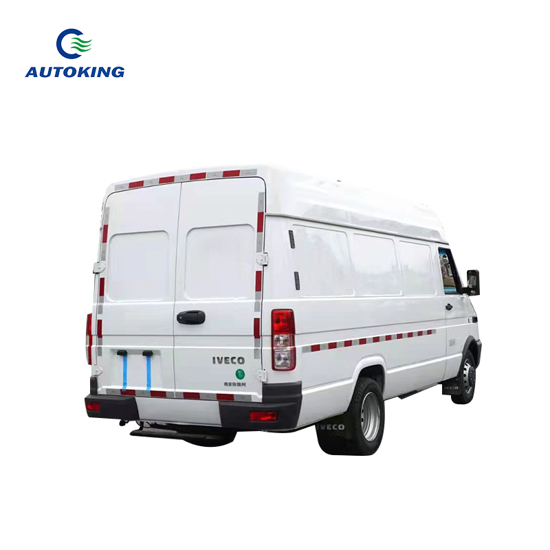 1000kg-10000kg Refrigeration Truck CLW5041XLCNJ6 Small Refrigerated Truck