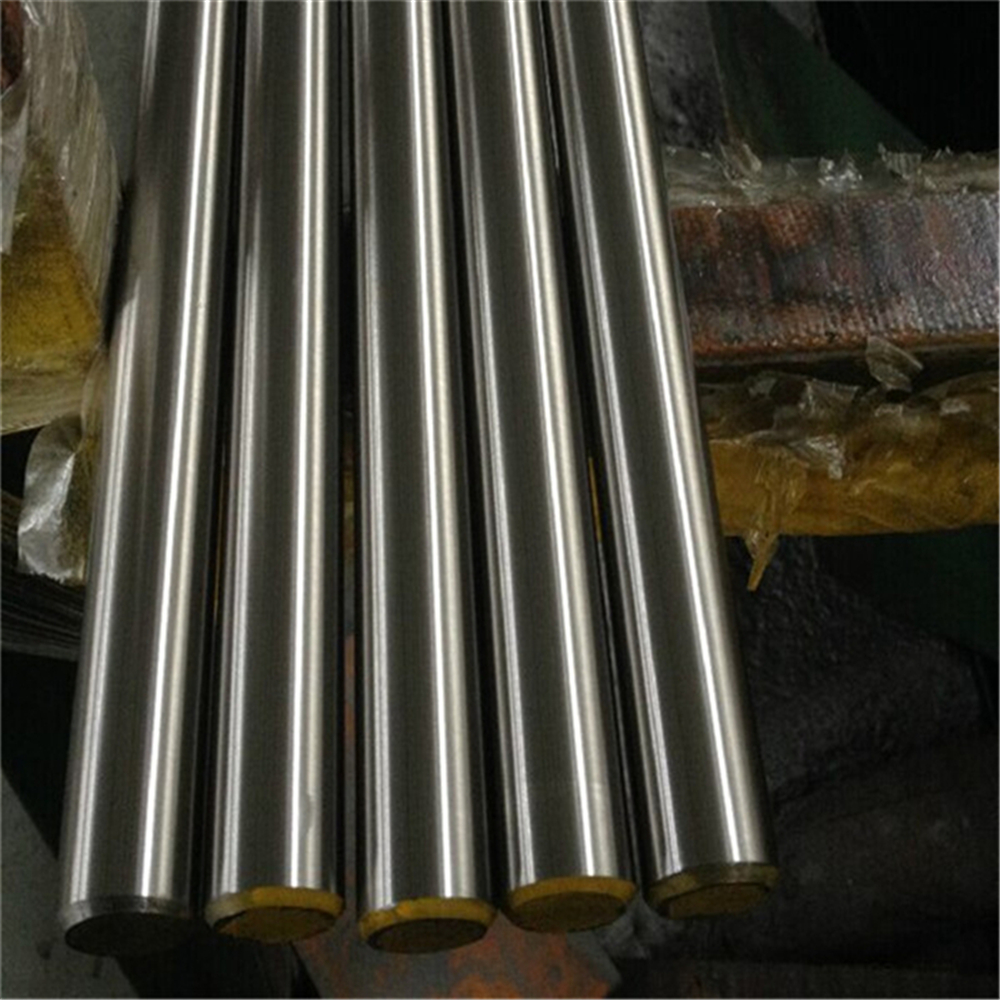 2438mm 3048mm Polished Stainless Steel Round Bars 8K HL 2D