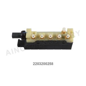 Quality 2203200258 Air Suspension Air Valve Block For Mercedes - Benz W220 / Auto Spare Parts wholesale