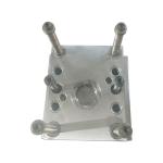 60mm Automotive Plastic Mould Round PP Cover On 160T Machine