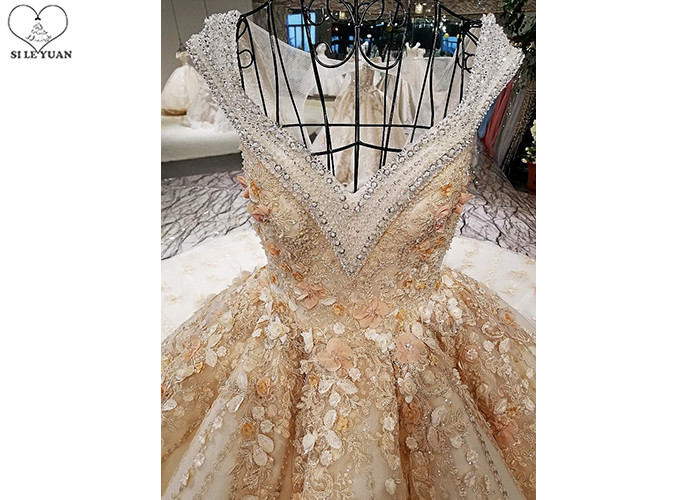 Luxury Golden Orange Ladies Bridal Gown Sleeveless Lace Beaded Princess Big Tail