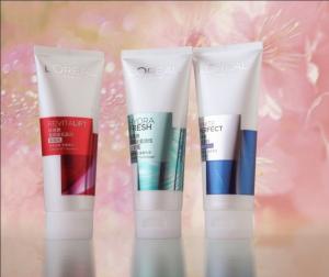Quality Cold Stamping Shiny Tube to Pack Facial Cleanser Flexible Plastic Barrier Laminated Tube Serial Design wholesale
